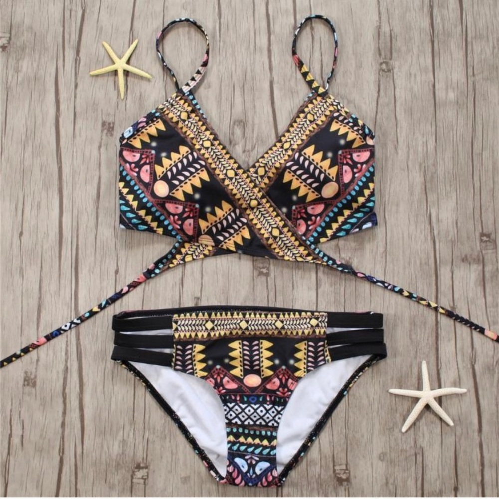 Women’s UNKNOWN BRAND Bikini!